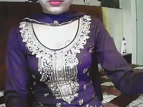 Snapshot of elize__ chatting on January 19, 2026, 3:10 am elize online show from January 19, 2026, 3:10 am