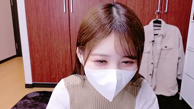 Snapshot of Ema_o0_chan chatting on October 11, 2025, 11:11 am Ema o0 chan online show from October 11, 2025, 11:11 am