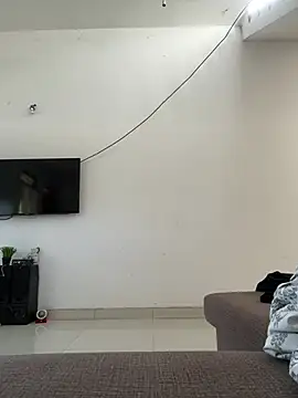 Handydila online show from March 29, 2026, 2:35 am