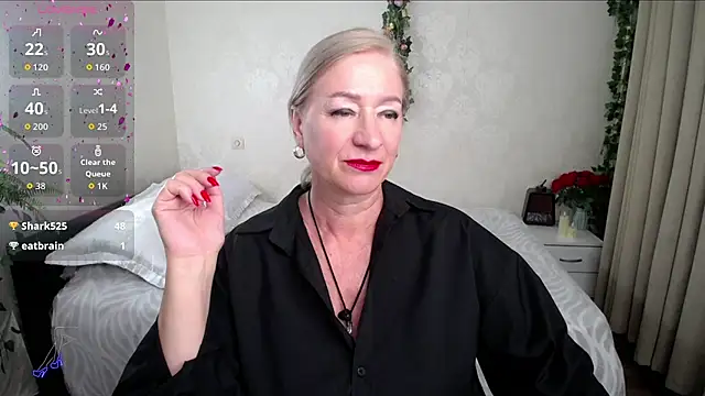 Snapshot of hunters_woman chatting on July 6, 2026, 3:03 pm hunters woman online show from July 6, 2026, 3:03 pm