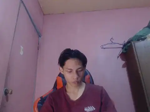 Snapshot of Kyoshi_19 chatting on February 10, 2026, 7:40 am Kyoshi 19 online show from February 10, 2026, 7:40 am