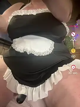 Snapshot of CurvyDoll_KateX chatting on July 10, 2026, 10:32 pm CurvyDoll KateX online show from July 10, 2026, 10:32 pm