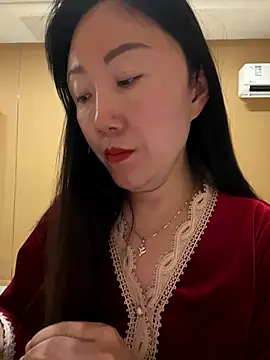 Snapshot of xiaomei-11 chatting on October 22, 2025, 12:26 pm xiaomei-11 online show from October 22, 2025, 12:26 pm