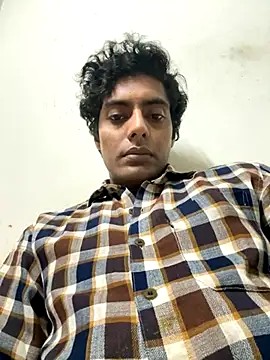 arjuned02 online show from November 18, 2025, 6:22 pm