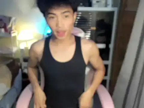 Snapshot of yourhotpinoy chatting on September 25, 2025, 9:26 am yourhotpinoy online show from September 25, 2025, 9:26 am