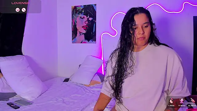 Dilan and Mia online show from February 7, 2026, 1:02 am