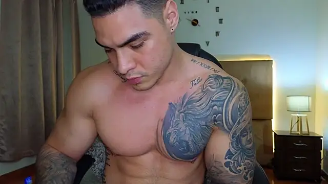 Steven Velez online show from November 19, 2025, 1:38 am