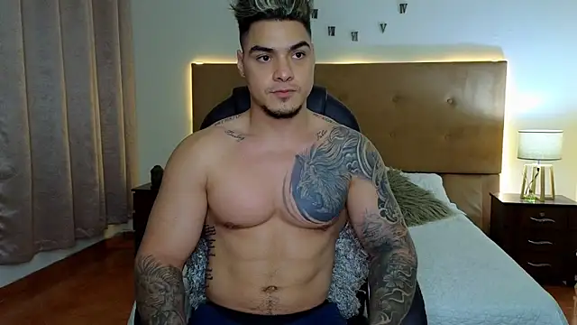 Steven Velez online show from October 5, 2025, 4:36 am