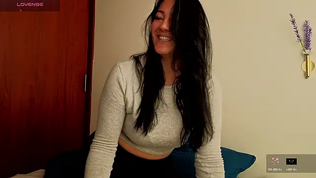 Snapshot of karla_valk1 chatting on May 30, 2026, 1:17 pm karla valk1 online show from May 30, 2026, 1:17 pm