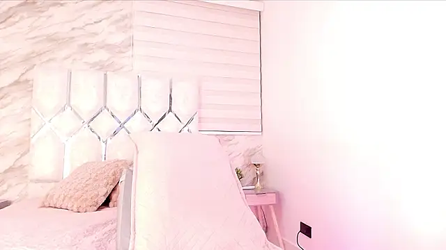 cataleya ebony  online show from March 7, 2026, 3:57 am