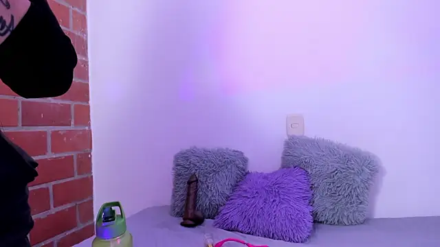 Renata reyes11 online show from March 26, 2026, 1:59 am