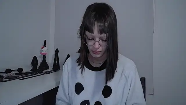 nina kink online show from October 19, 2025, 7:44 am