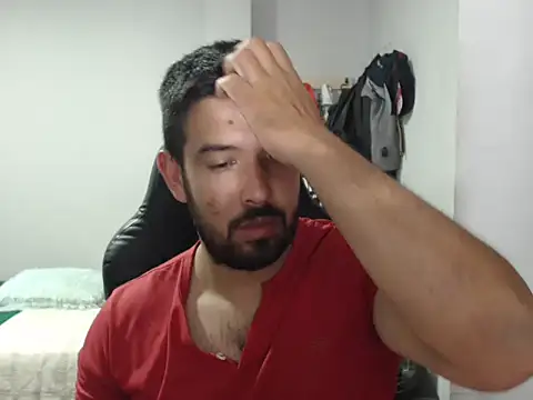 Axel11113 online show from November 29, 2025, 2:44 am