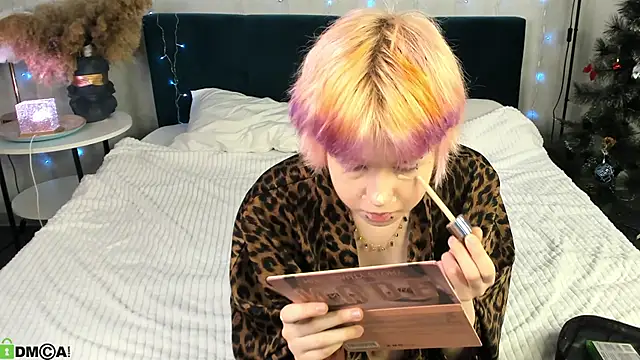 CarolineRichter online show from January 11, 2026, 6:59 pm