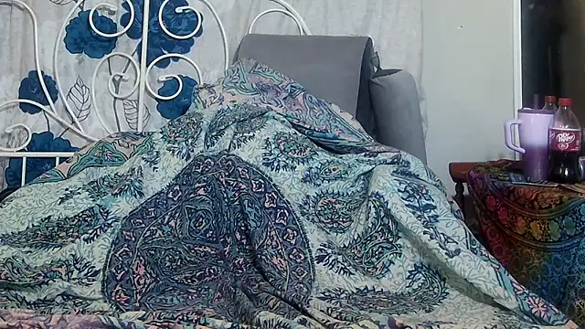 g0lden are0las89 online show from March 31, 2026, 7:10 am