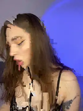 Snapshot of AlexaSpark_ chatting on October 4, 2025, 3:57 pm AlexaSpark  online show from October 4, 2025, 3:57 pm