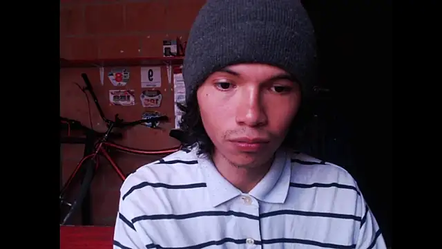 Xoxo Smiles online show from September 25, 2025, 3:18 pm