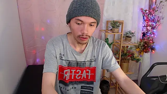 Xoxo Smiles online show from January 13, 2026, 3:05 pm