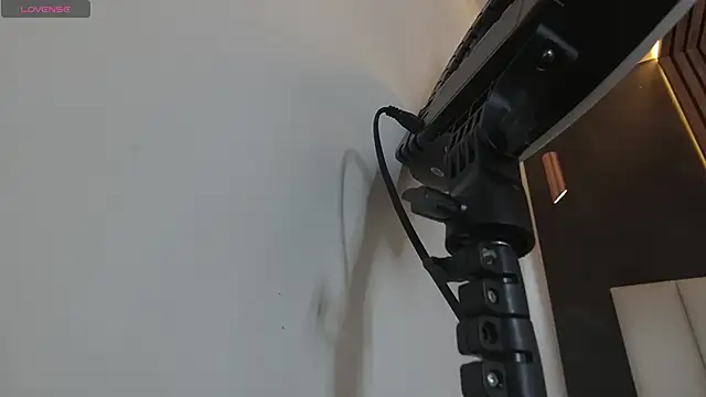 RiriiBrunette   online show from February 1, 2026, 12:03 pm