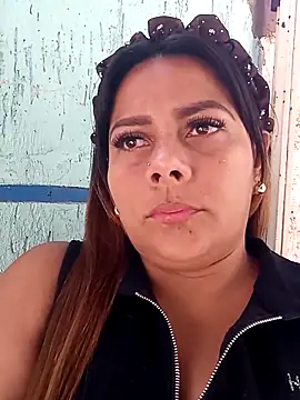 Snapshot of camila_rogue chatting on October 19, 2025, 1:03 pm camila rogue online show from October 19, 2025, 1:03 pm