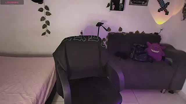 Rinrav online show from April 23, 2026, 10:33 pm