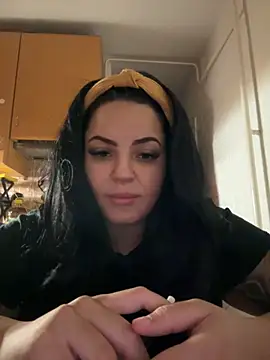 sexybunny18255 online show from September 28, 2025, 7:32 pm