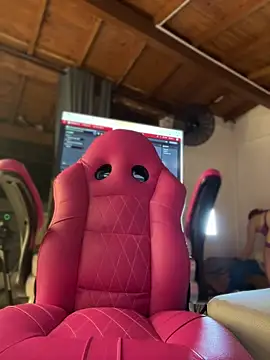 MarilynSmith01 online show from December 22, 2025, 11:49 pm