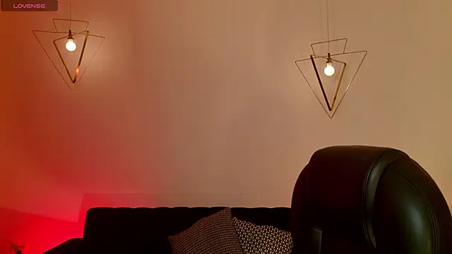 Snapshot of AgathaKondo_ chatting on September 15, 2025, 9:26 pm AgathaKondo online show from September 15, 2025, 9:26 pm