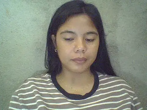 Snapshot of sweet_heaven00 chatting on May 18, 2026, 1:39 am sweet heaven00 online show from May 18, 2026, 1:39 am