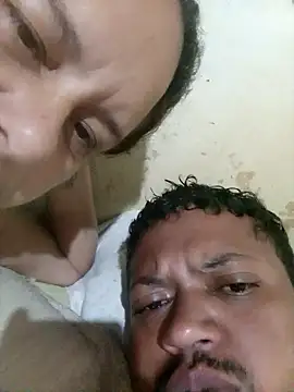 Snapshot of Lunna2025 chatting on April 2, 2026, 5:25 am Lunna2025 online show from April 2, 2026, 5:25 am