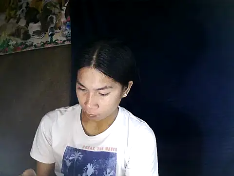 Snapshot of Asian_PrettyAle chatting on October 1, 2025, 4:00 pm Asian PrettyAle online show from October 1, 2025, 4:00 pm