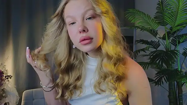 emilyshepar d online show from October 2, 2025, 1:53 am