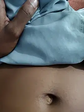 RAYI Queen 4 online show from April 16, 2026, 1:39 am