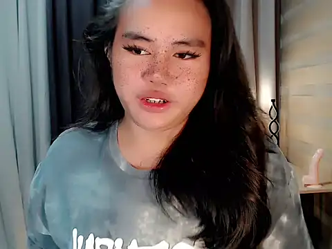 ursexy ceciliaxx online show from October 14, 2025, 4:07 pm