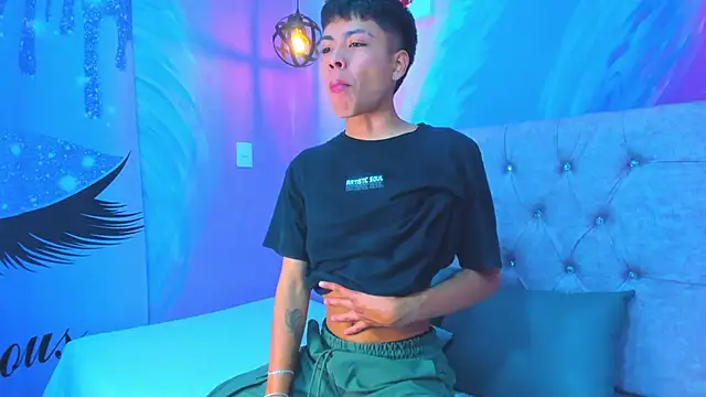 MaxiWildd online show from May 9, 2026, 12:52 pm