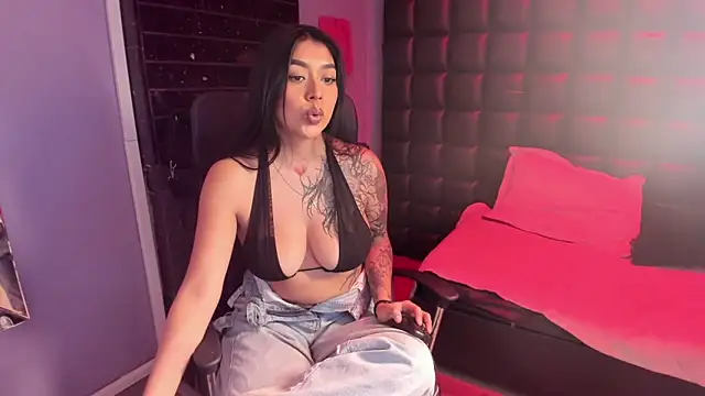 Keyla Cutte online show from September 26, 2025, 3:35 am