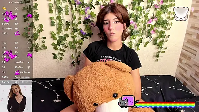 Amy Moonlight online show from November 6, 2025, 10:14 pm