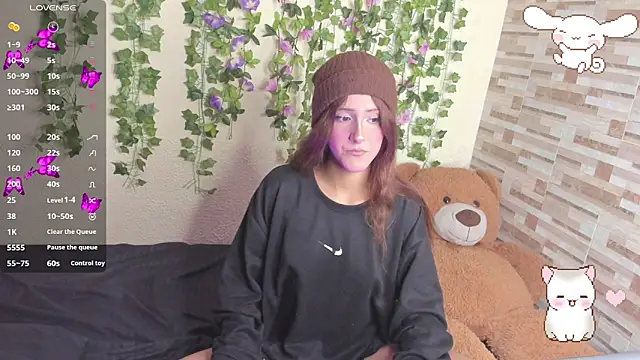 Snapshot of Amy_Moonlight chatting on February 21, 2026, 10:12 pm Amy Moonlight online show from February 21, 2026, 10:12 pm