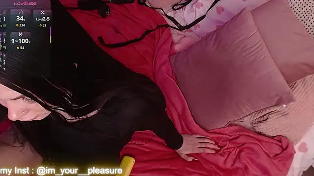 Michela Fruet online show from March 13, 2026, 1:10 am