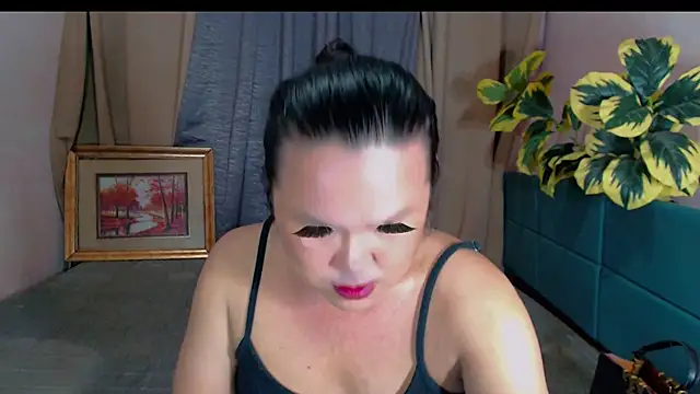 Snapshot of fallen_angel08 chatting on August 3, 2026, 4:02 pm fallen angel08 online show from August 3, 2026, 4:02 pm