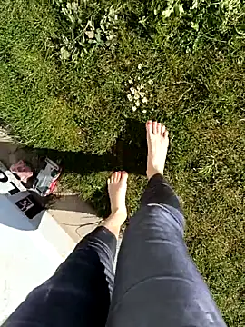 Teafeet online show from April 7, 2026, 8:16 am