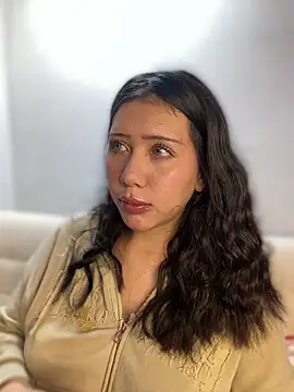 snow doll online show from February 23, 2026, 5:13 pm