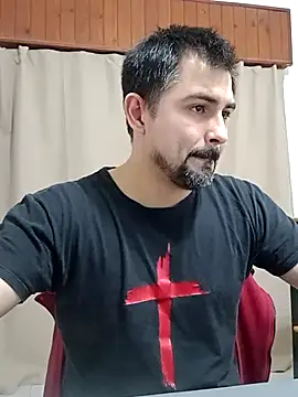 Bradd 32 online show from July 22, 2026, 2:35 am