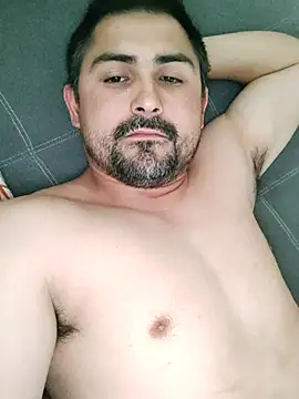 Bradd 32 online show from November 26, 2025, 5:35 pm