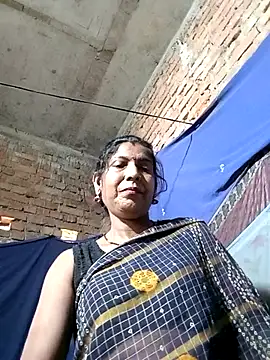 Savita992 online show from April 15, 2026, 8:09 am