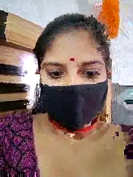 Daisygirl9 online show from May 13, 2026, 9:38 am
