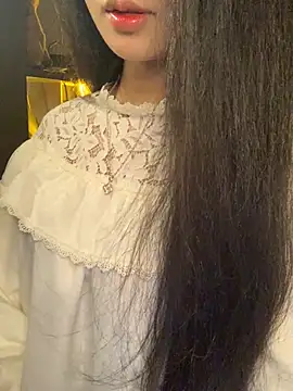 Nhinhi18 online show from March 29, 2026, 3:46 pm