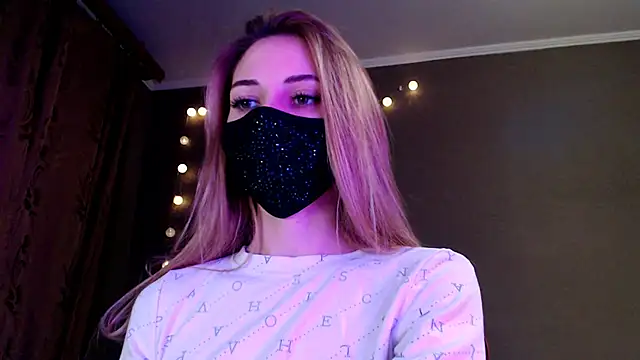 Iris lave online show from January 18, 2026, 3:37 pm