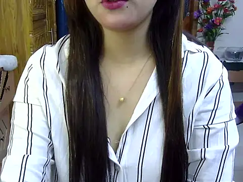 Snapshot of Obonti_2000 chatting on January 8, 2026, 4:35 pm Obonti 2000 online show from January 8, 2026, 4:35 pm