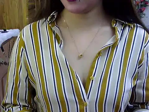 Snapshot of Obonti_2000 chatting on January 11, 2026, 4:36 pm Obonti 2000 online show from January 11, 2026, 4:36 pm